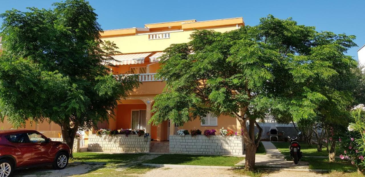 Apartmani Ruza Novaglia Esterno foto